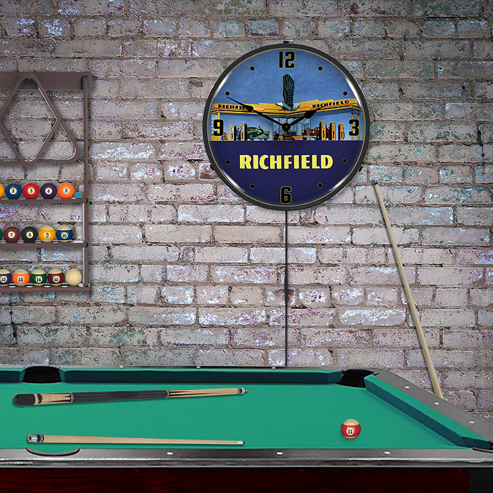 Richfield Station 1940s LED Wall Clock Illuminated not Neon 3 Richfield Station 1940s LED Wall Clock Illuminated not Neon - Image 3