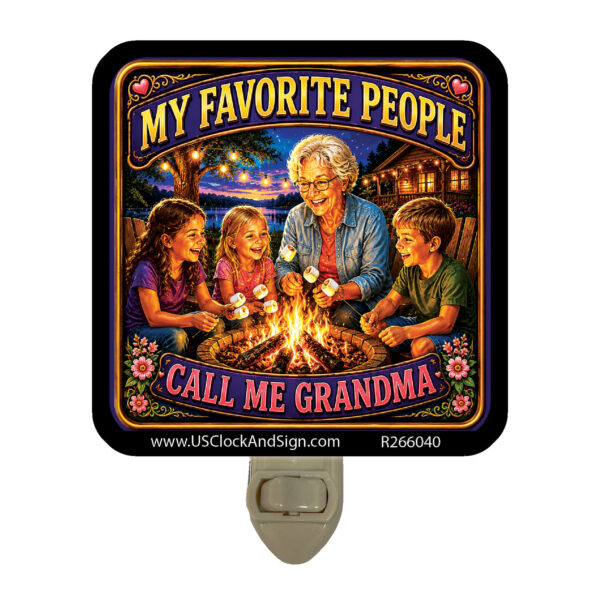 Alternative view of My Favorite People call me Grandma